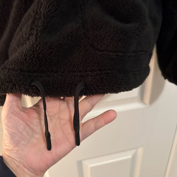 NWT All in Motion Cozy Black Fleece Pullover - Picture 3 of 9